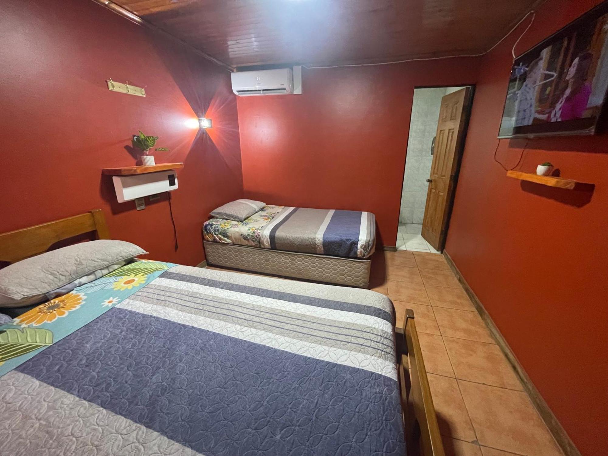 Residencial Don Santiago Bed & Breakfast Talca  Ngoại thất bức ảnh